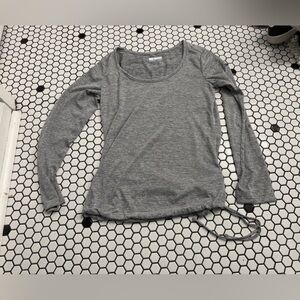 Columbia kickin it solid pullover top size XS